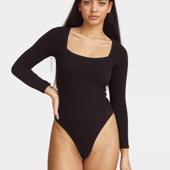Klassy Network Ribbed Long Sleeve Square Neck Bodysuit | Large Black Bramisuit - Picture 1 of 13